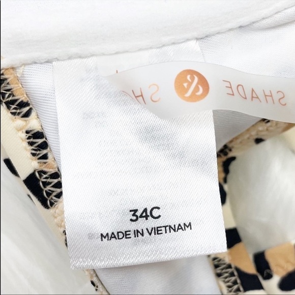 𝅺Shade & Shore Leopard Print Underwire Bikini Top Cream Tan Black Size 34C NWOT - Picture 6 of 8